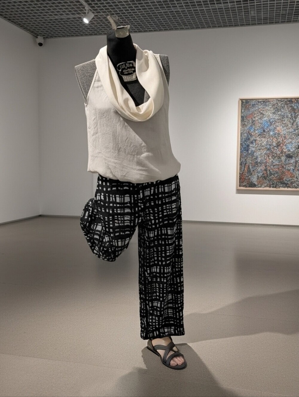NWOT Unbranded Wide-Leg Pants in Black & White Woven Grid Pattern Size S